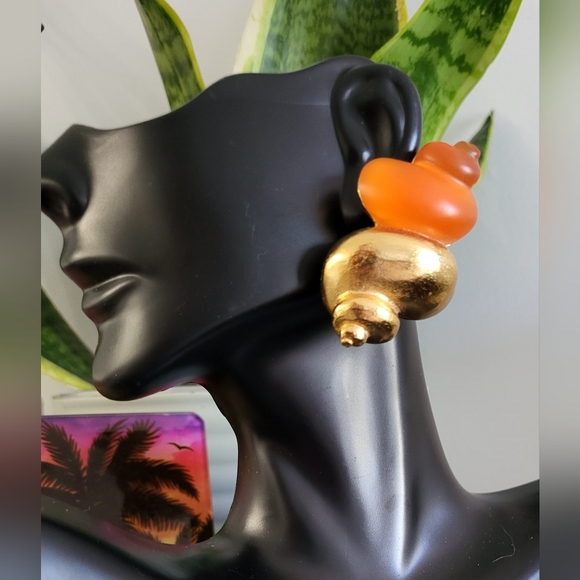 Vintage Designer-Orange and Gold Conch Earrings, by Christian Dior-2 " L X 1-1/4 - Picture 3 of 16